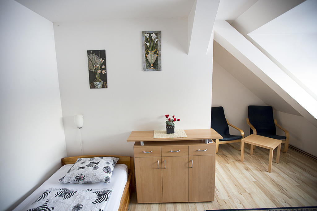 Penzion Na Cymbalku Horni Tranovice Chambre photo