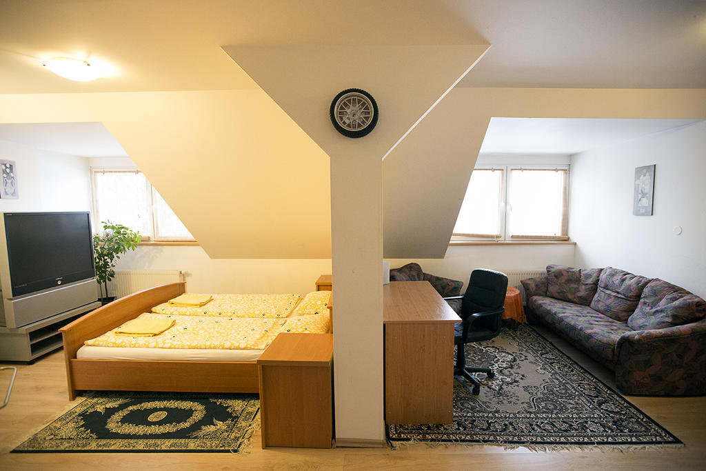 Penzion Na Cymbalku Horni Tranovice Chambre photo